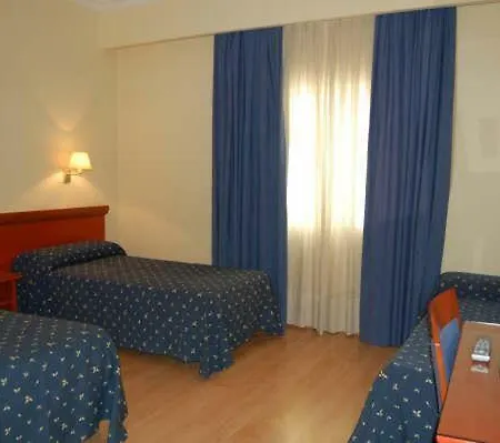 Hotel Ciudad Del Sol Pirula 3*